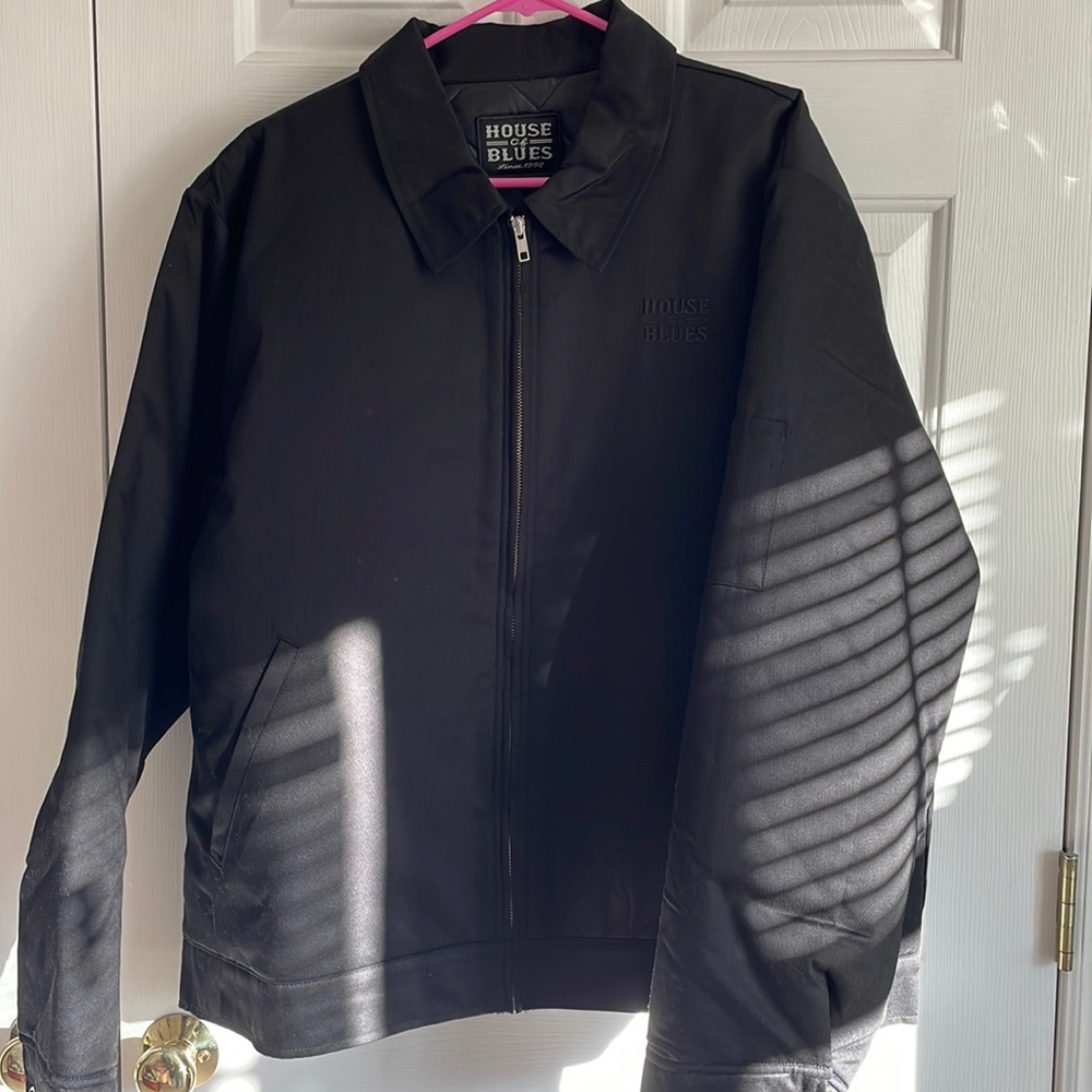 Never worn men’s House of Blues black jacket size xxl